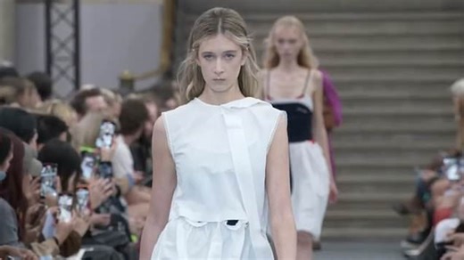 Nicole Kidman's 'nepo baby' daughter Sunday Rose, 16, roasted over her runway debut