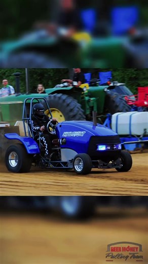 39K views · 900 reactions | Let that baby eat!!  #tractorpulling #mini #horsepower | Pulling with Garden Tractors | Facebook