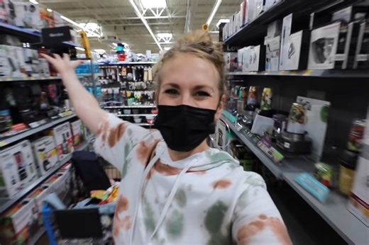 I’m a Walmart super fan – store secrets & how the app reveals HIDDEN sales