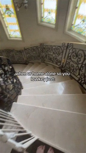 Memes by Michael | This the middle class we ALL grew up as - Credit: tt zvmariii | Instagram