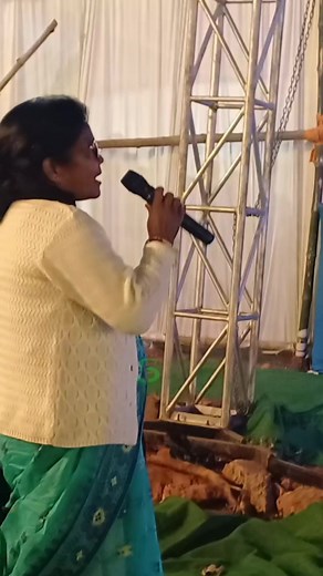 7.5K reactions · 86 shares | BabitaMurmuStephanTudu #DumkaHizlaMela2024 #SantaliHitDongStageperformance | Sumit Soren | Facebook