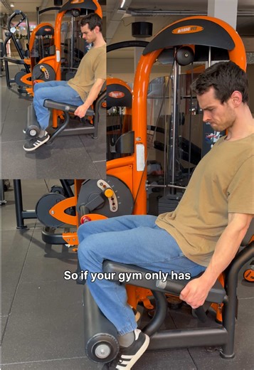 The matrix leg extension is 💩 Use a straight bar to fix the bottom pad into place. This prevents the pad from sliding up your shins and increases the range of motion! #legextension