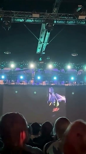 We SCREAMED, EVERYONE SCREAMED