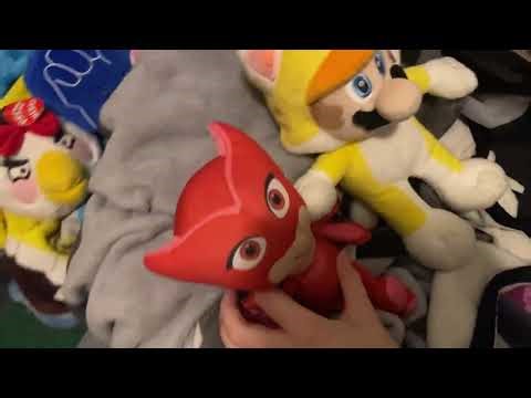 Christopher ￼and his friends crashes the school bus/starts a food fight/gets arrested/grounded!￼