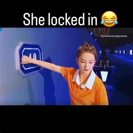 Best Viral Asian Comedy on Instagram: "She’s a runner she’s a track star 😂 Follow @youreverydayasian for more! Check our link in bio to visit our store #asian #reels #fyp #foryou"