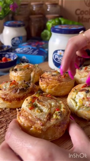 Delicious Lunch Box Idea with Puck Cream Cheese Jar