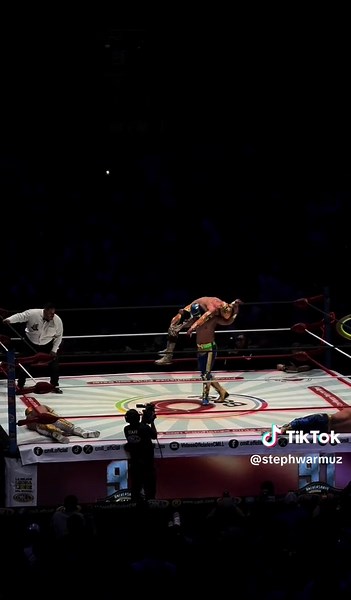 Experience the Thrill of Lucha Libre in Mexico City