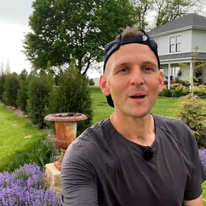 121K views · 7.9K reactions | The containers by my front driveway are always something that I try to keep as low maintenance as possible. These plants will be drought-tolerant while adding interest. Plus, it was time to plant some new spirea to add screening and add some color to my mom’s front urns. Just another day in the garden! | Wyse Guide | Facebook