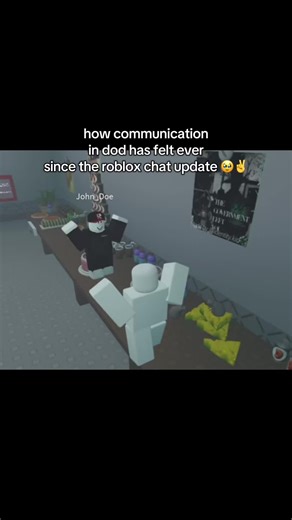 im wearing a cosplay btw (dont ask about it) #dieofdeath #fyp #xyzcba #robloxchatupdate