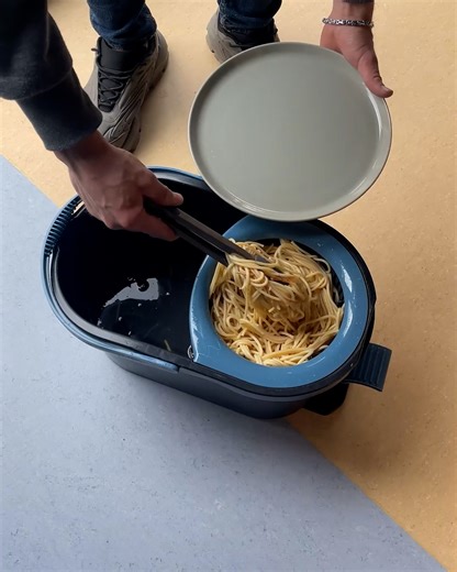 Strain pasta the easy way 🍝 | Magic Hands Creations