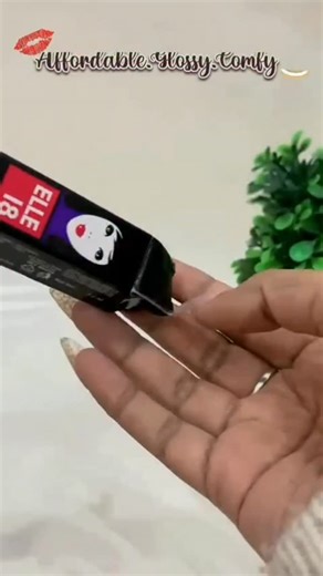 blushglownest on Instagram: "Comments for link 🔗. [Elle18 Brownie Lip Gloss, lip gloss review, Indian beauty UGC, affordable lip care, trendy lip shades, lip gloss obsession, Elle18 review, beauty creator content, lip care routine, glossy lips, pigmented lip gloss, budget-friendly beauty, Elle18 Brownie, lip gloss hacks, beauty on a budget, popular lip gloss,]. #elle18 #indianbeauty #ugcbeauty #growthoninstagram #fypシ"