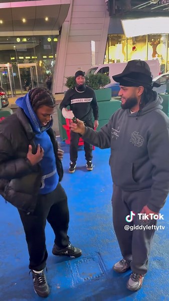 OH NAH YO 😂😂😂 #giddyleftytv #trending #explore #comedy #funny