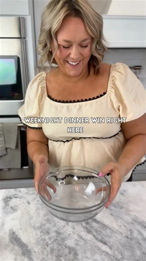 1.5K views · 12 reactions | This Grinder Sandwich is loaded with savory deli meats, crisp lettuce, and that creamy tangy dressing everyone loves. It’s the perfect hearty lunch or easy dinner when you want something full of flavor. #easyrecipe #familydinnerrecipes #grindersandwich | The Diary of a Real Housewife - Jennie Duncan | Facebook