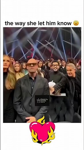 Jason Statham & Rosie Huntington Lovely Cute Gesture with Fan 😍❤️ #antesedepois #shorts #hollywood