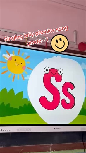 Singing Jolly Phonics Song for Grade 1 Kids