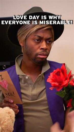 Trying not to scare off someone you’ve dated for 3 weeks 💀 | Smosh