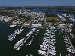 Fort Myers Boat Service | Salty Sam's Marina
