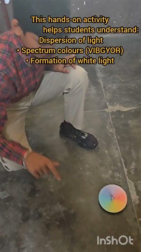From 7 Colours to White Light 🔬 Newton Disc Experiment by Students #youtubeshorts #viral