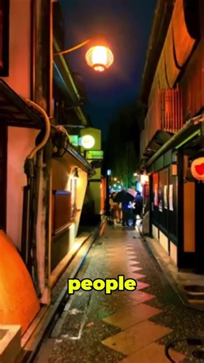 Walking Alone at Night in Japan Feels Different… #JapanSafety #NightWalk #TravelShock