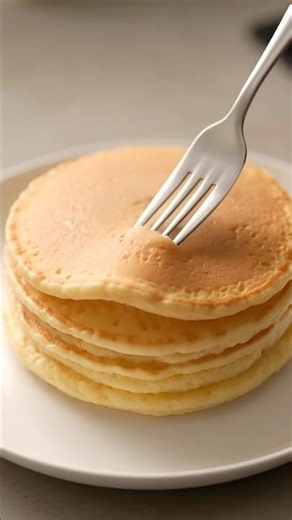 4-Ingredient Healthy Banana Pancakes 🥞 #HealthyBreakfast #BananaPancakes #EasyRecipes