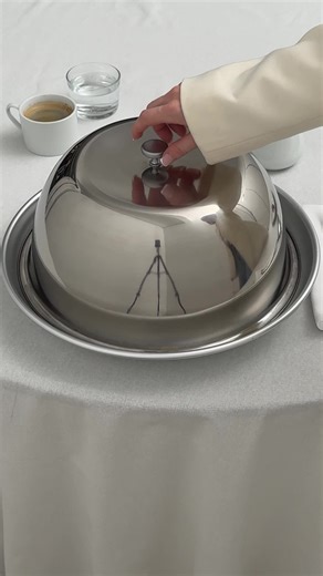 The table is set 🍽️🫶 It’s the NA-KD Anniversary, and we’re serving 30% off everything!