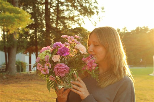 Clean with me!🧽🫧 Let me know in the comments if you would like me to film finding some decor items at my local thrift store! #clean #cleantok #dogsoftiktok #sahm #fypシ゚viral