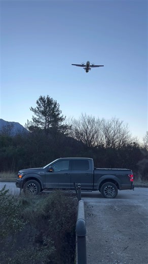 Силова кришка кузова пікапа Ford F150 виробництво TUNING BVV. Power body cover for Ford F150 production TUNING BVV. Heavy duty truck bed cover Ford F150 - TUNING BVV. Накриття на кузов пікапа. #tuningbvv #власневиробництво #кришкакузовапікапа #fordf150 #ford