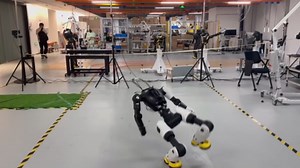 AGIBOT X2 the world's first humanoid robot masters the Webster flip