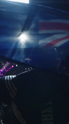 UFC is LIVE at your local! Grab your mates and check out UFC.com/bars to find your nearest venue 🍻 | UFC