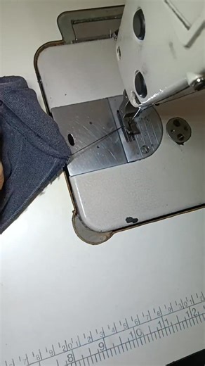 There is a hole in the pants at the back of the crotch; it can be patched using the same fabric.😊 #sewingtips #sewingpants #fbreelsfypシ゚viralシ | Flor Halipot