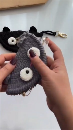 👓 Crochet Glasses Holder 🧶 | Cute Handmade Specs Cover | DIY Crochet Idea
