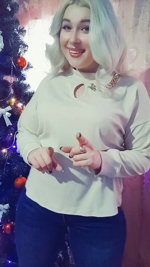 Christmas Tree Dance Routine in Sign Language