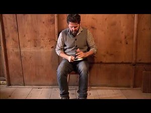 Spoon playing on a traditional polka