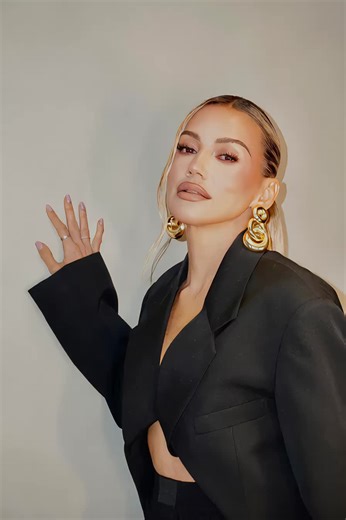 Ego y Sirena: La Nueva Musica de Fanny Lu