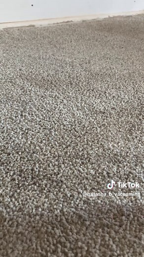 Effective Techniques for Vacuuming and Upholstery Cleaning