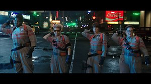 󾠈 Rechargez les packs de protons, les fantômes envahissent la ville dans ce nouvel extrait de SOS Fantômes ! Au cinéma le 10 août. | SOS Fantômes