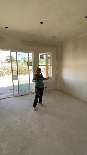 47K views · 1.1K reactions | Our level 4 finish - the third coat is very thin and minimizes any touch up/call backs. #drywall #build #construction | Drywall Shorty | Facebook