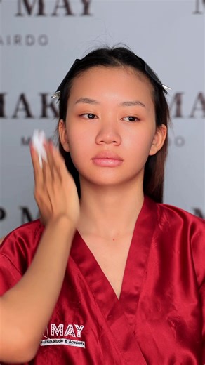 ပစ္စည်းလေးတွေနဲ့ step by step tutorial #makeupmay #foryou #fyp #tiktokmyanmar #ဆံထုံးမိတ်ကပ်သင်တန်းကျောင်း