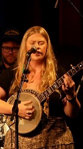 The Local Honeys Performing "Better Than I Deserve" Live on WDVX Tennessee Shines! Check out the full set on our YouTube! https://youtu.be/0mCLUJtyAEs #thelocalhoneys #liveperformance #wdvxblueplatespecial #music #viral #fyp #fypシ゚viralシ | WDVX | Facebook