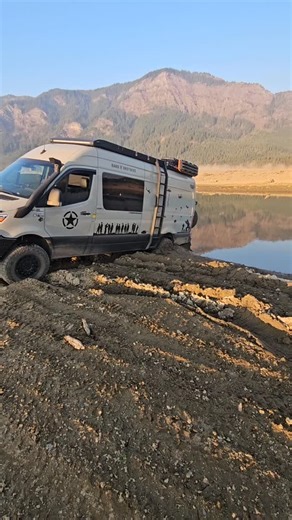 Alexander on Instagram: "#vanlife #pnw #adventure #overlanding #explore #winch #recovery #offroad"