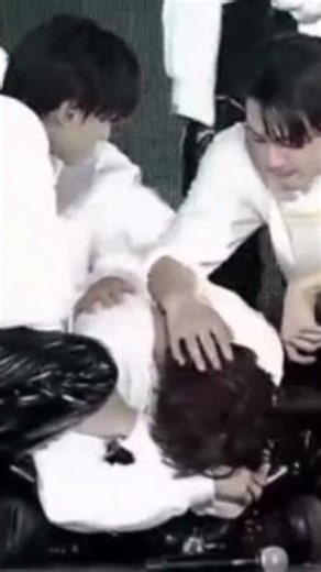 jake crying is so sad to watch ‪@ENHYPENOFFICIAL‬ #jake #enhypen #Jay