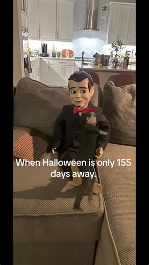 Want a #DIY tutorial on how I made this slappy doll? #CapCut #aidance #halloween #slappy #goosebumps