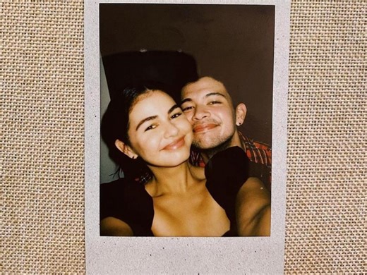 LOOK: Rayver Cruz's Christmas selfie with girlfriend Janine Gutierrez