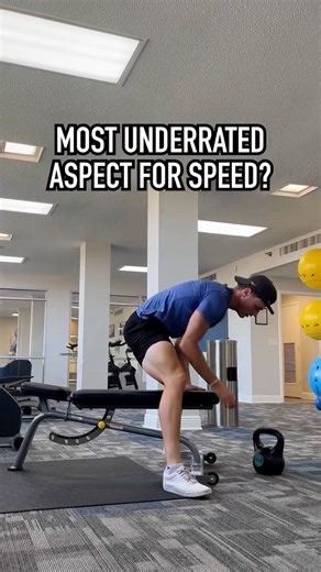 TRIPLE FLEXION 🔥 Where do breakthroughs of intuition & unfound potential lie? Usually within the cracks of fixed practice & dogmatic culture. From years of training triple extension, I found improvements in sprinting & athleticism. But the faster I got, the more I faced the “normal” injuries of sprinting. Shin splits, hamstring strains, hip/groin pain. I was lead to believe that this just came with the territory. A part of getting faster. Still in efforts to prevent these injuries, I started pe