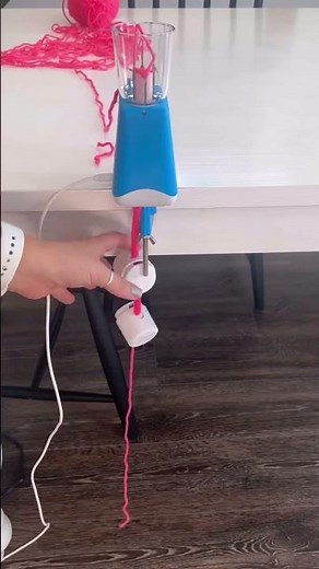 Caydo i-Cord Knitting Machine. Full tutorial: https://shescraftyandsheknowsit.com/theblog/crafts/