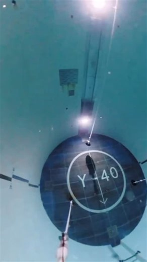 Christian Redl, Keynote-Speaker | Hold your breath and dive with me - @y40_thedeepjoy @cressi1946 #y40thedeepjoy #freedive #freediver #freediving #freediving_instructor... | Instagram