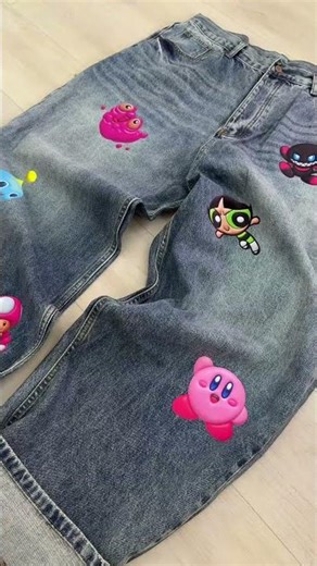 DIY Cartoon Jeans #diyfashion #baggyjeans