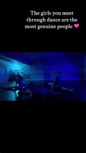 My girls 💗💗💗💗 and Drew but love him #fyp #mygirls❤️ #viral #dance #friends