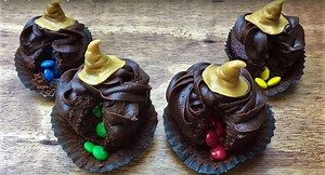 11 'Harry Potter' Desserts Fans Can Bake For Harry’s Birthday, Like The Dursleys NEVER Did