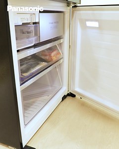 12K views · 503 reactions | Organising your bottom freezer compartment is easy with a few tips: ✅ Pack your food in see-through containers or bags ✅ Use dividers to break up and organise your space ✅ Categorise your goods for easy storage Do you practice these organisational hacks at home? Let us know! Healthy Everyday with Panasonic Bottom Freezer Fridge. #MyPanasonic #Bottomfreezer #healthyeveryday | Panasonic Malaysia | Facebook